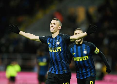 Inter nhất quyết đòi 50 triệu euro mới bán Perisic