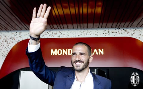 Bonucci làm sáng bừng cả Milan