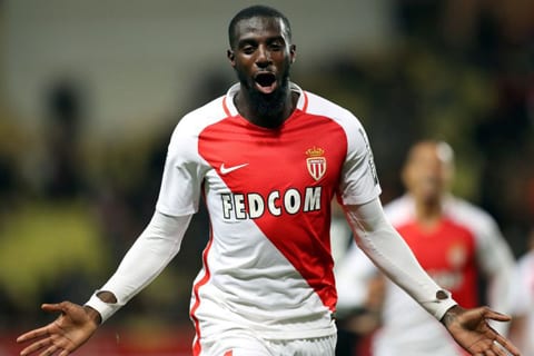 Bakayoko từng phẫu thuật đầu gối
