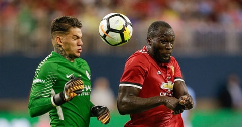 Ederson đang từng bước chiếm được lòng tin từ HLV Guardiola