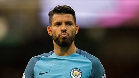 Chelsea khó tiếp cận Aguero