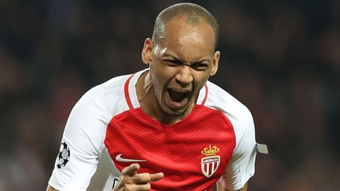 Fabinho có thể chơi tốt ở hàng tiền vệ lẫn vị trí hậu vệ phải