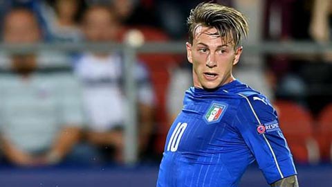 Tài năng 23 tuổi Bernardeschi vừa tới Juventus với giá 40 triệu euro