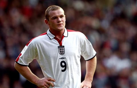 Rooney khởi đầu đầy hứa hẹn nhưng kết thúc thật buồn cùng Tam Sư