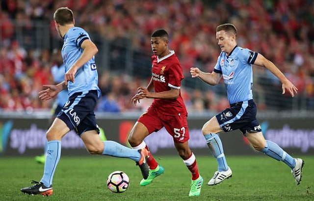 Brewster rất có thể sẽ sớm được đôn lên đội 1 Liverpool