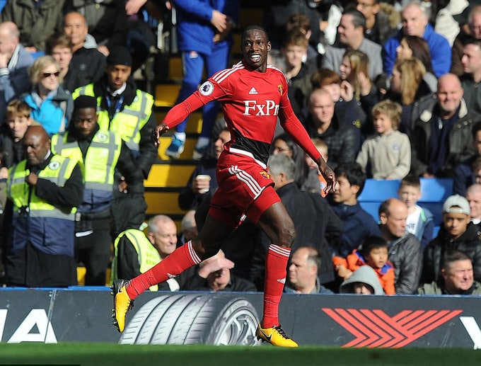 Doucoure gỡ hòa cho Watford vào cuối hiệp 1